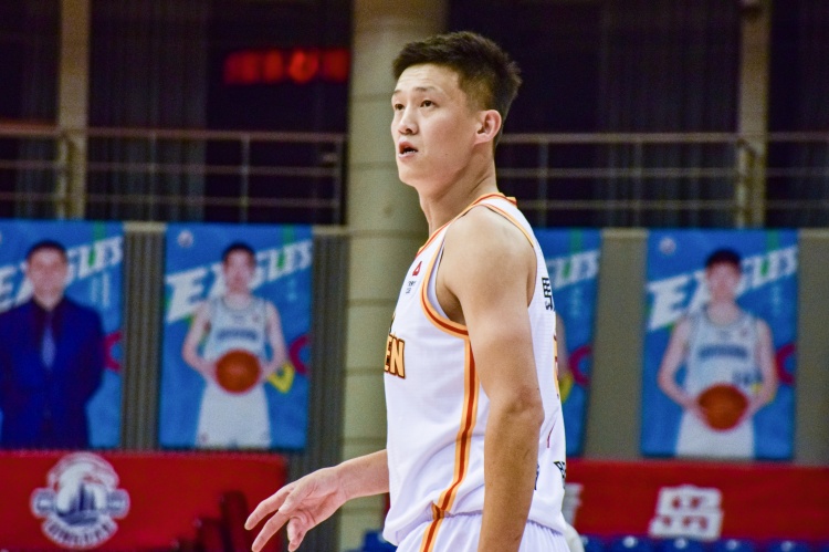 無了？深圳隊想進季后賽需要最后6輪全勝 還需要同曦最后6輪全敗